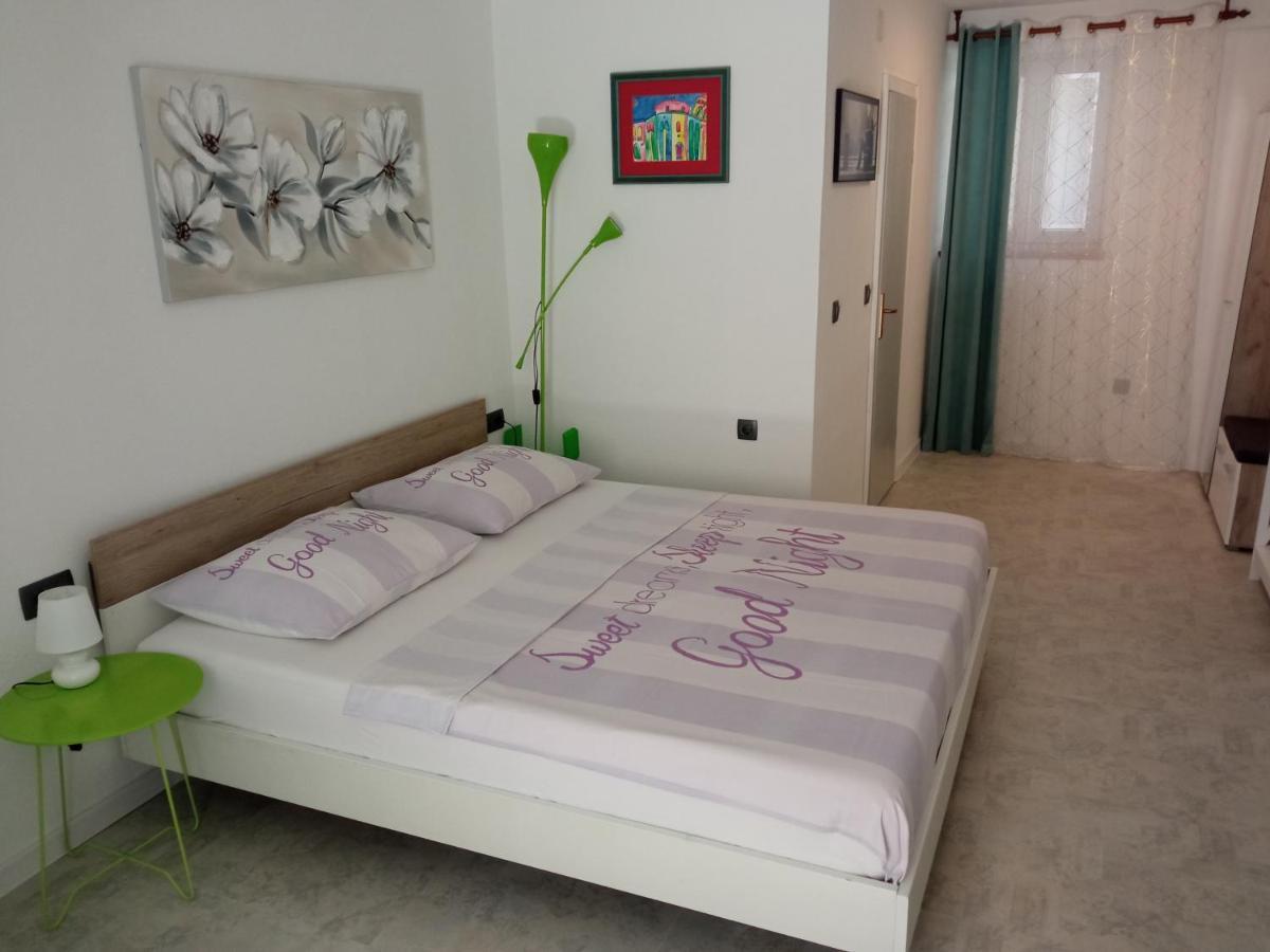 Studio Apartman & Rooms No1 Zadar Exteriör bild